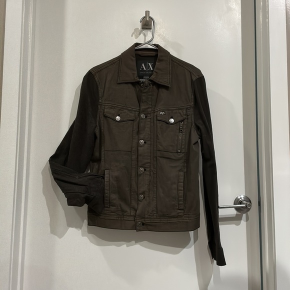 Jacket - Picture 3 of 4